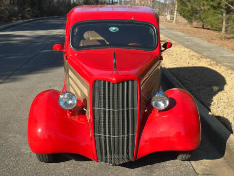 1935 Ford Tudor