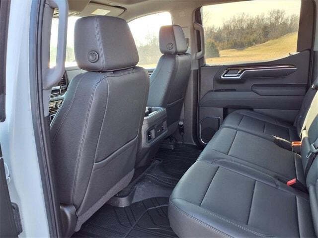 2025 Chevrolet Silverado 1500