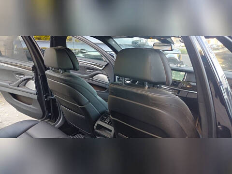 2015 BMW 5 Series 550i