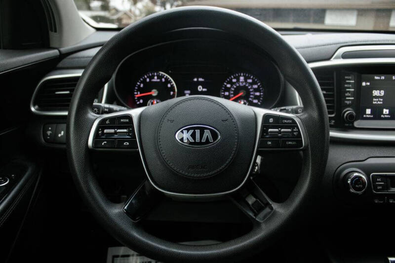 2019 Kia Sorento LX V6