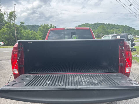 2013 RAM 1500 SLT