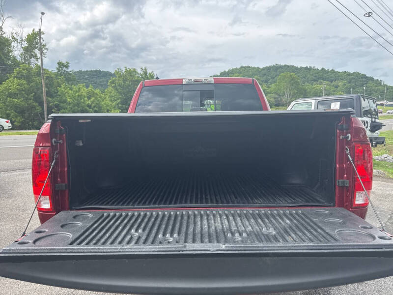 2013 RAM 1500 SLT