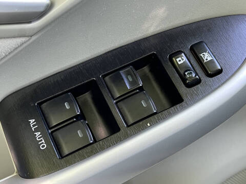 2015 Toyota Prius Three