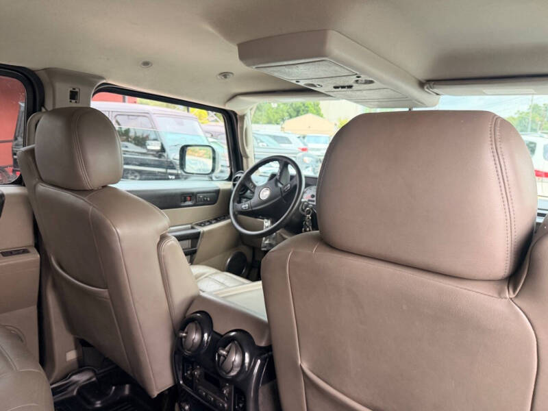 2004 HUMMER H2