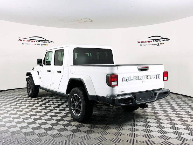 2021 Jeep Gladiator Overland