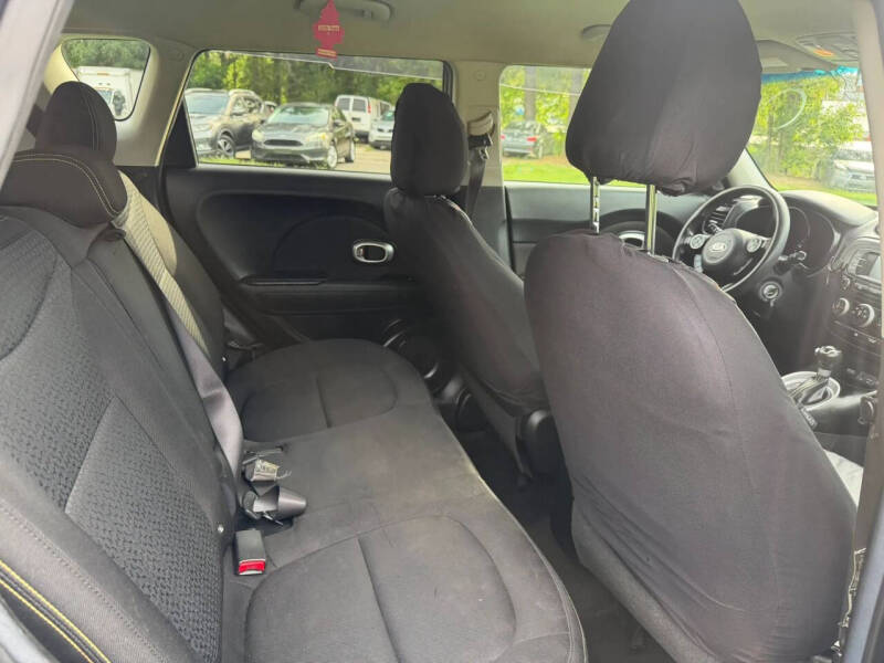 2016 Kia Soul +
