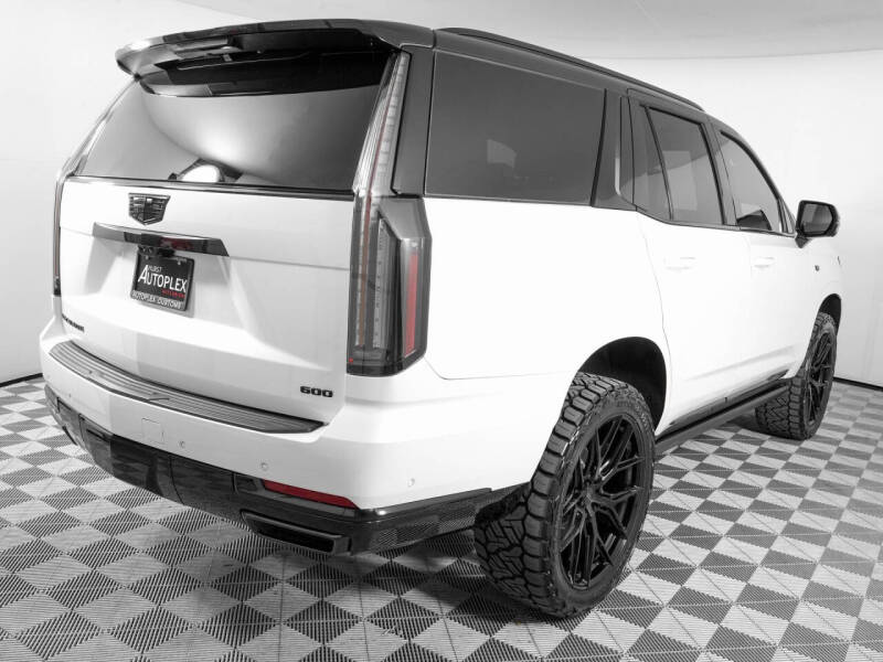 2025 Cadillac Escalade Sport Platinum