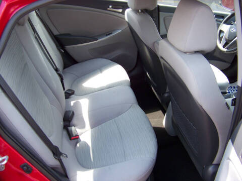 2016 Hyundai Accent SE