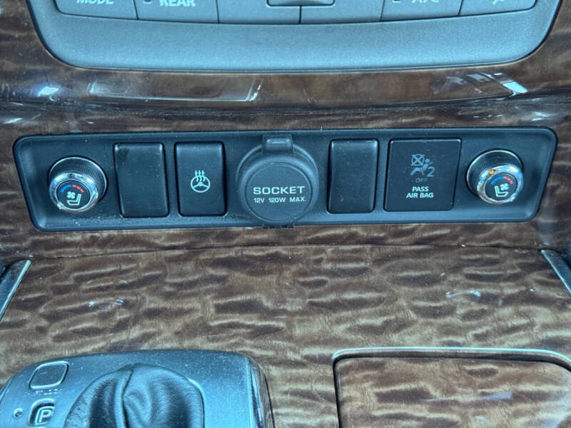 2017 Nissan Armada Platinum