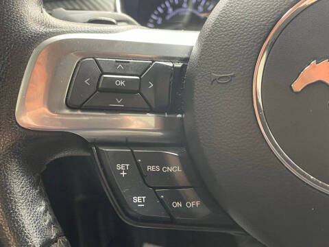 2016 Ford Mustang V6