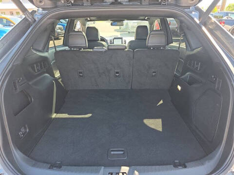 2022 Ford Edge ST