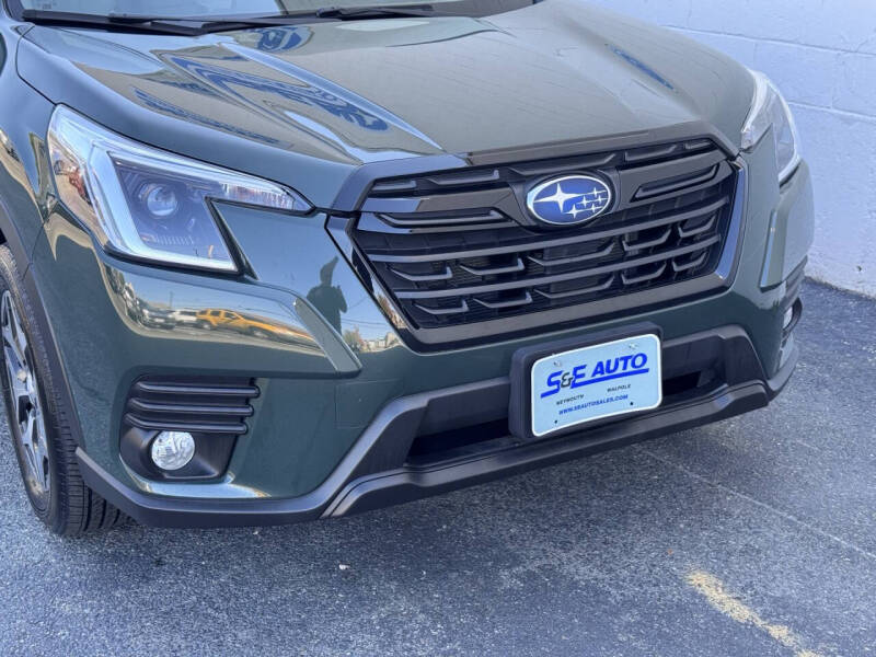 2022 Subaru Forester Premium