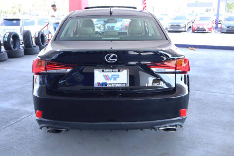 2020 Lexus IS 300