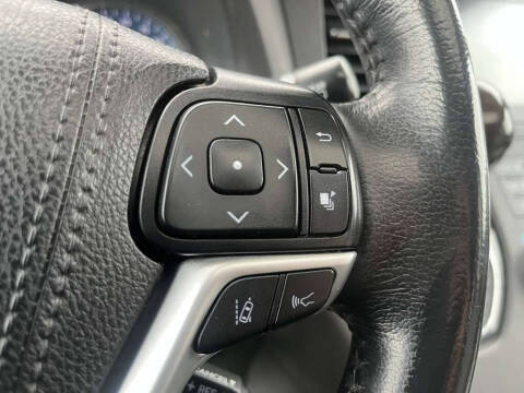 2019 Toyota Sienna XLE 8-Passenger