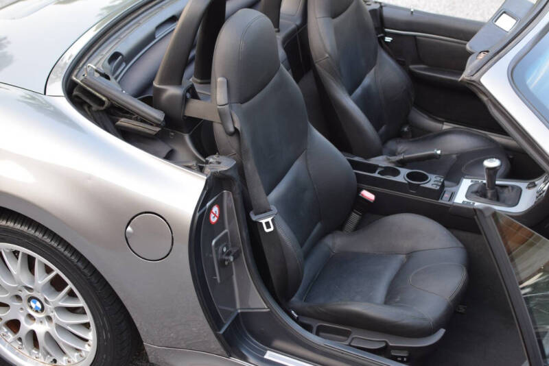 2001 BMW Z3 3.0i