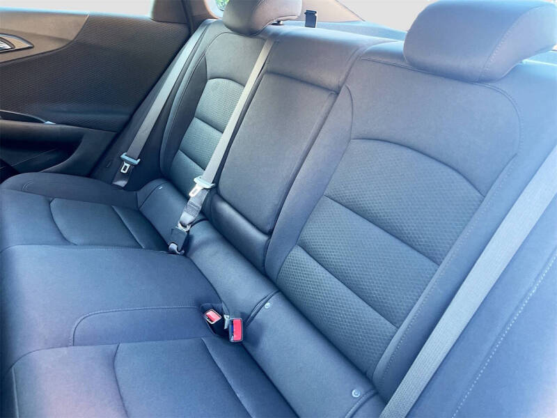 2025 Chevrolet Malibu LT