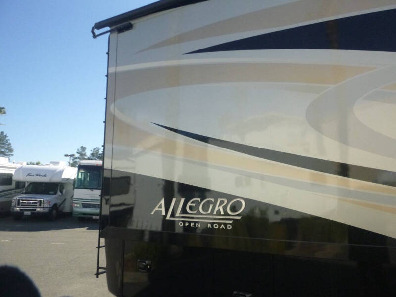 2014 Tiffin Allegro