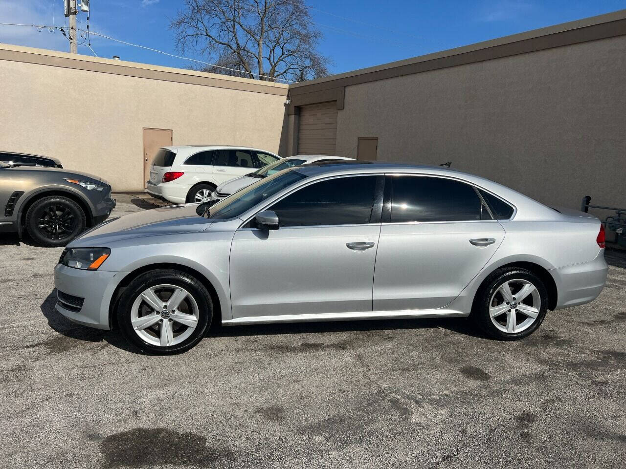 2013 Volkswagen Passat for sale at Mr.C's AutoMart in Midlothian, IL