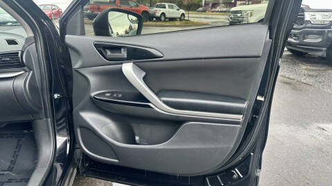 2022 Mitsubishi Eclipse Cross LE