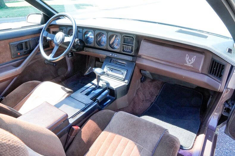 1984 Pontiac Firebird