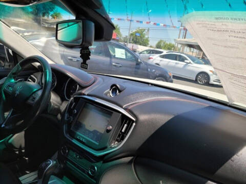 2016 Maserati Ghibli