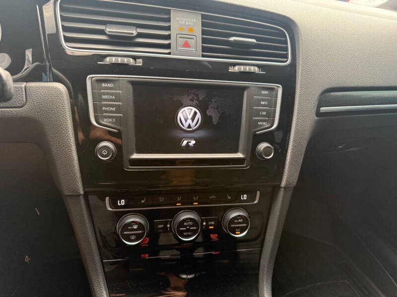 2016 Volkswagen Golf R
