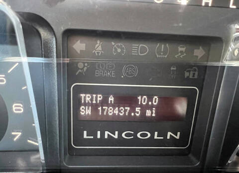 2013 Lincoln Navigator L