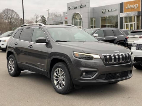 2021 Jeep Cherokee for sale at Betten Baker Chrysler Dodge Jeep Ram in Lowell MI