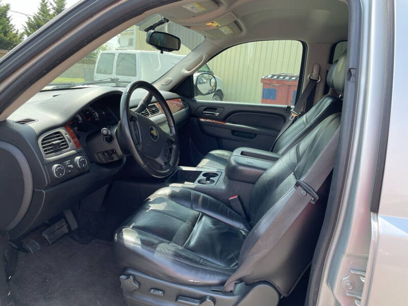 2010 Chevrolet Tahoe LT photo 7