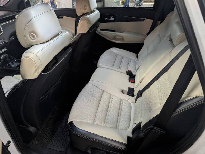 2017 Kia Sorento