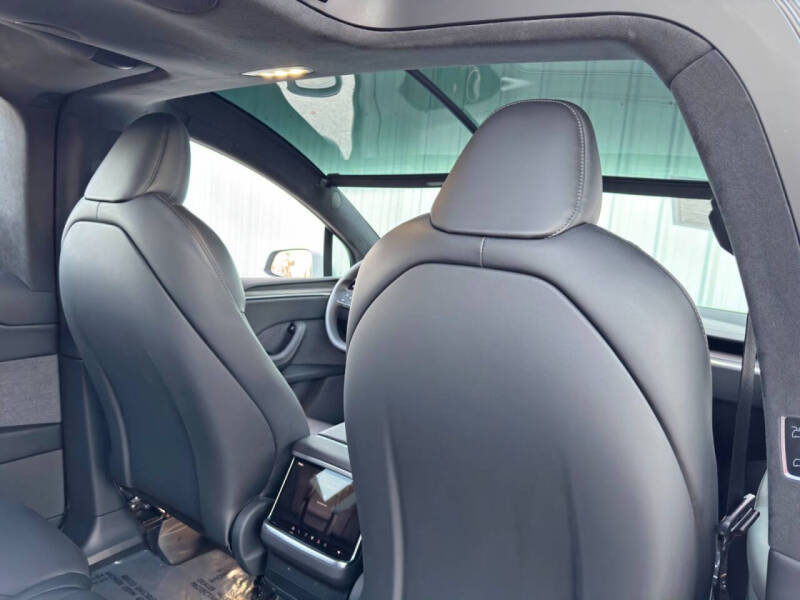 2023 Tesla Model X Standard Range