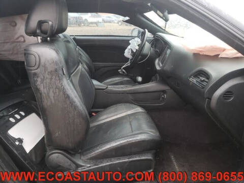 2017 Dodge Challenger SXT Plus