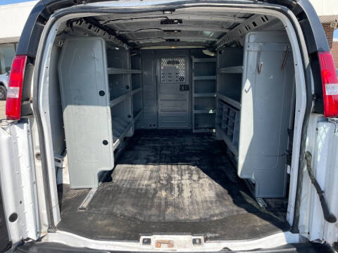 2019 GMC Savana 2500