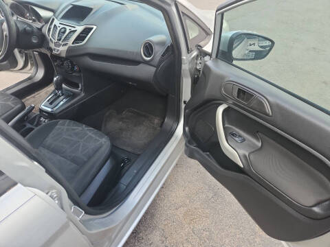 2011 Ford Fiesta SE