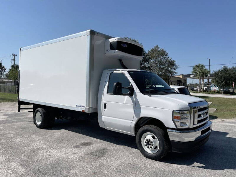 2025 Ford E-Series