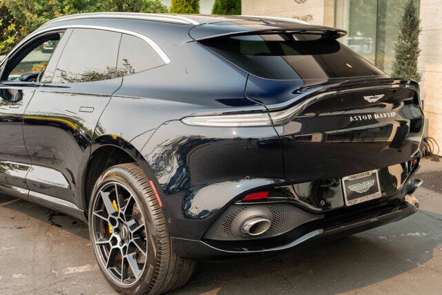 2021 Aston Martin DBX