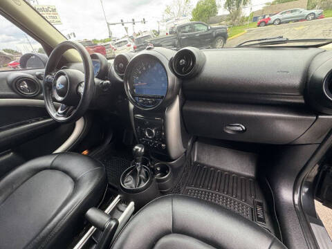 2015 MINI Countryman Cooper