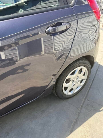 2013 Ford Fiesta SE