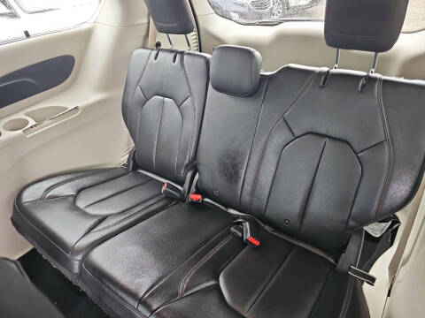 2019 Chrysler Pacifica Touring L