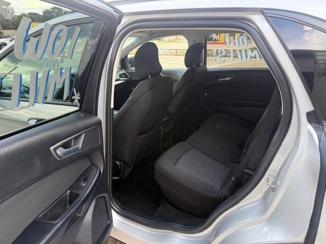 2018 Ford Edge SE