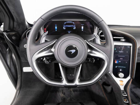 2025 McLaren 750S Spider