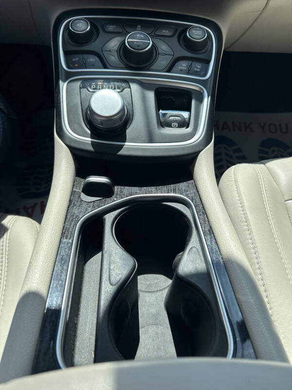 2015 Chrysler 200 C
