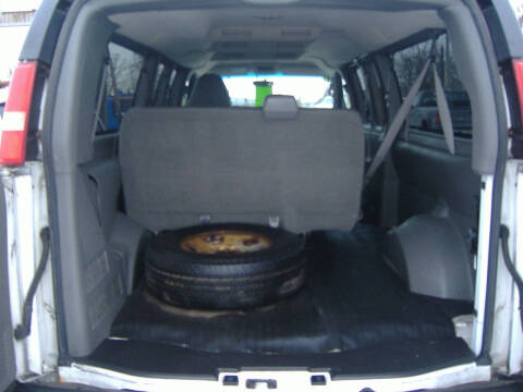 2011 Chevrolet Express LS 3500