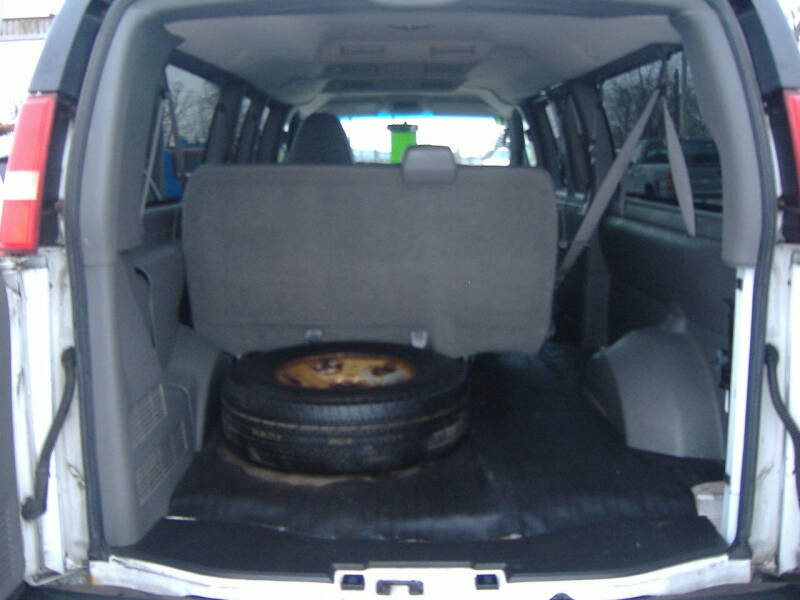 2011 Chevrolet Express LS 3500