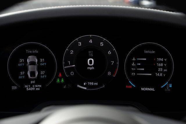 2025 Porsche 911 Carrera