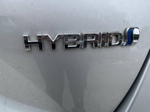 2019 Toyota Prius LE AWD-e