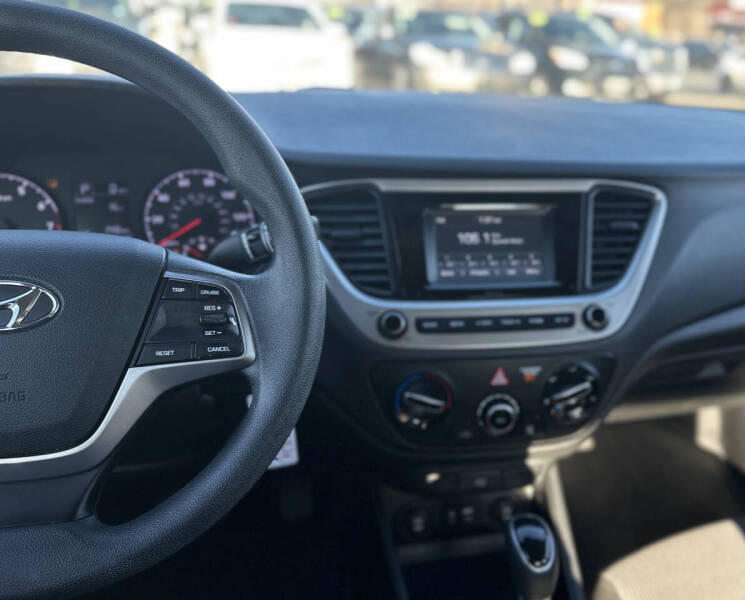 2018 Hyundai Accent SE
