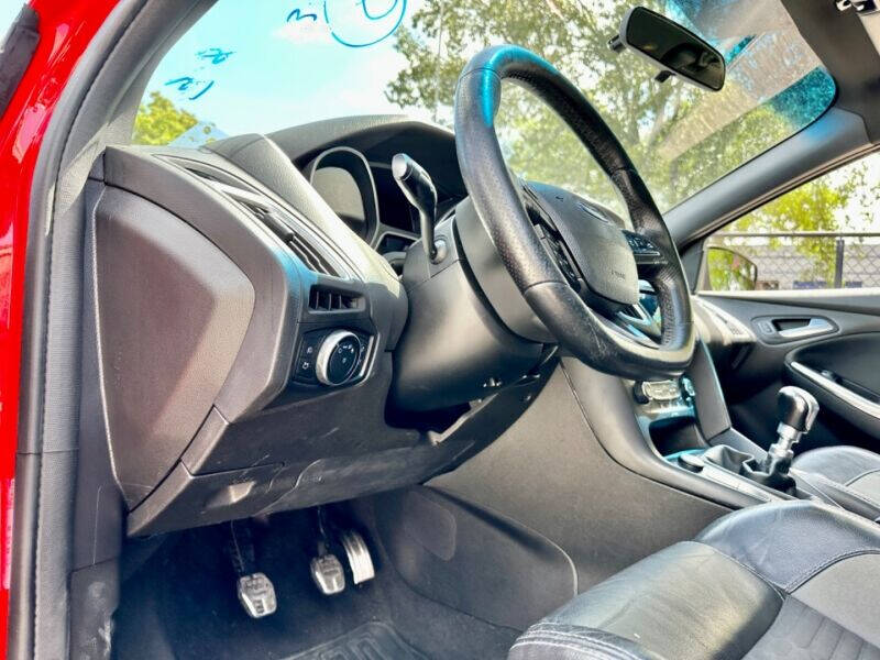 2016 Ford Focus  - $20,995