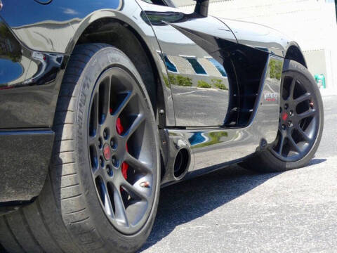 2004 Dodge Viper SRT-10