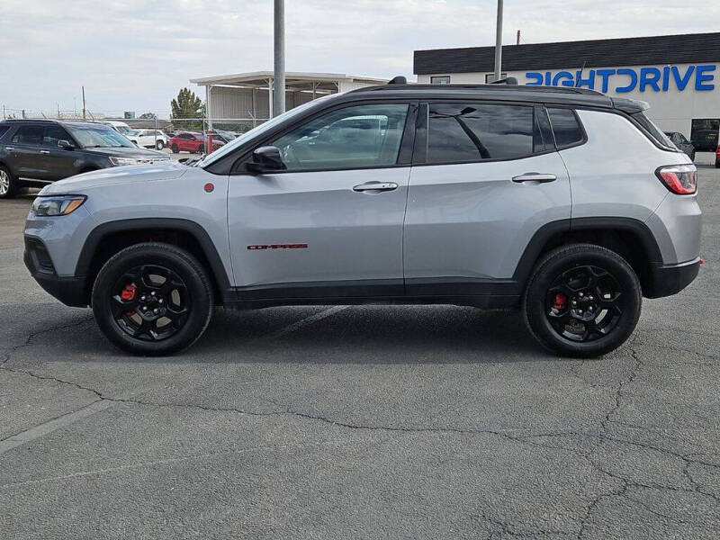 2023 Jeep Compass Trailhawk
